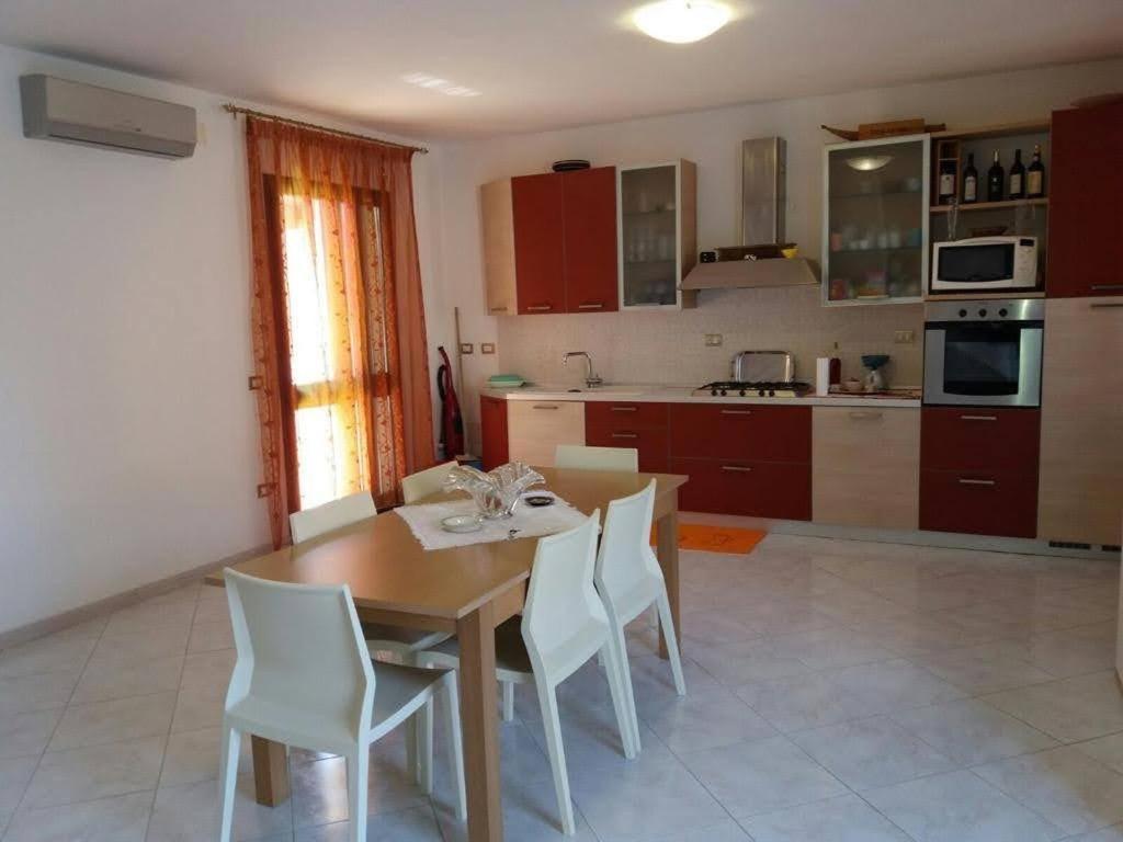 Casa Vacanze Da Daniela Cabras Exterior photo